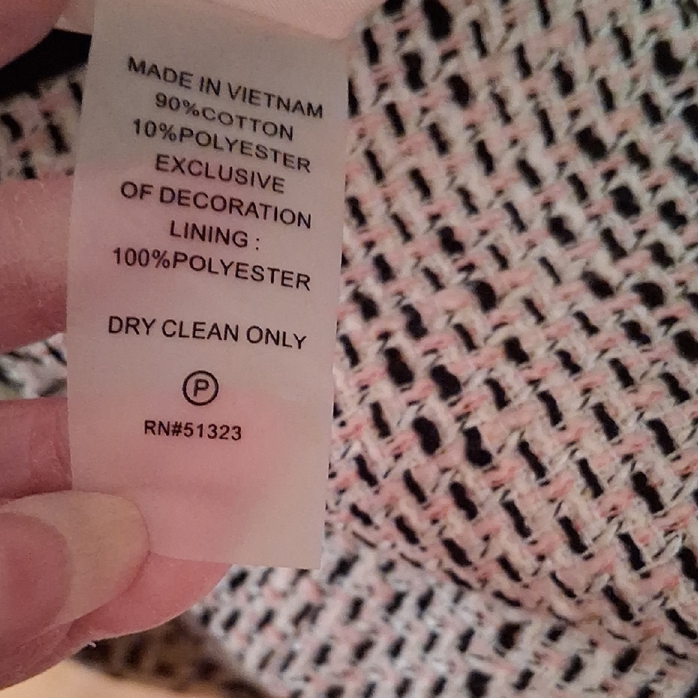 Vince Camuto Monochrome Patterned Mini Skirt - Picture 8 of 8